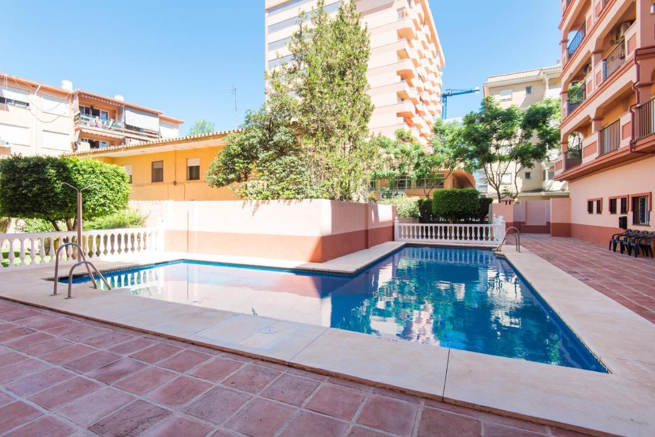 Boliches Center Apartment Next To The Beach, Parking, Pool & Terrace 푸엔히롤라 외부 사진