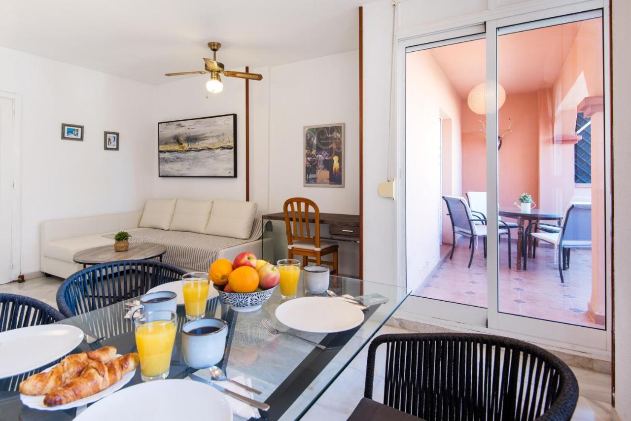 Boliches Center Apartment Next To The Beach, Parking, Pool & Terrace 푸엔히롤라 외부 사진