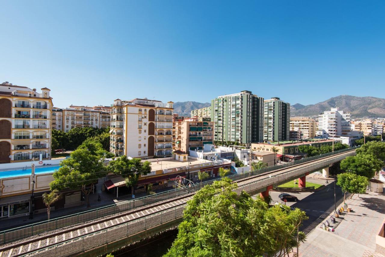 Boliches Center Apartment Next To The Beach, Parking, Pool & Terrace 푸엔히롤라 외부 사진