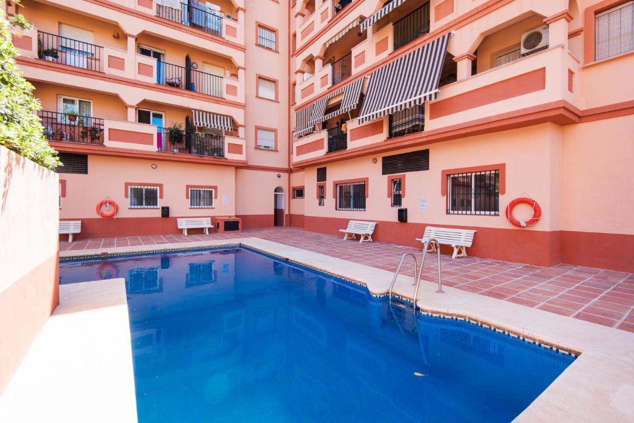 Boliches Center Apartment Next To The Beach, Parking, Pool & Terrace 푸엔히롤라 외부 사진