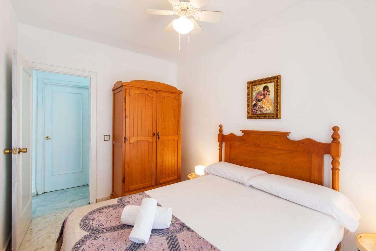 Boliches Center Apartment Next To The Beach, Parking, Pool & Terrace 푸엔히롤라 외부 사진